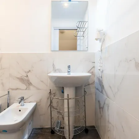 Palazzo Falcone Apartmán *