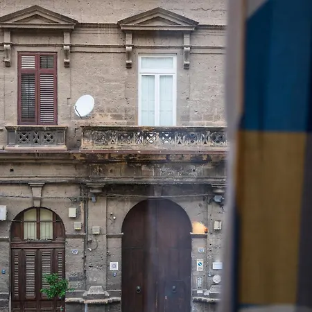 Palazzo Falcone Apartmán